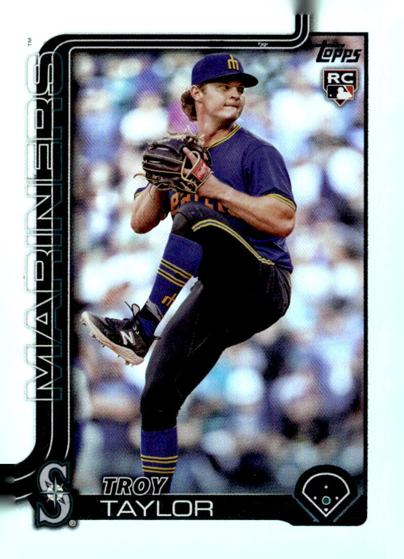 2025 Topps #691 Troy Taylor Rainbow Foil